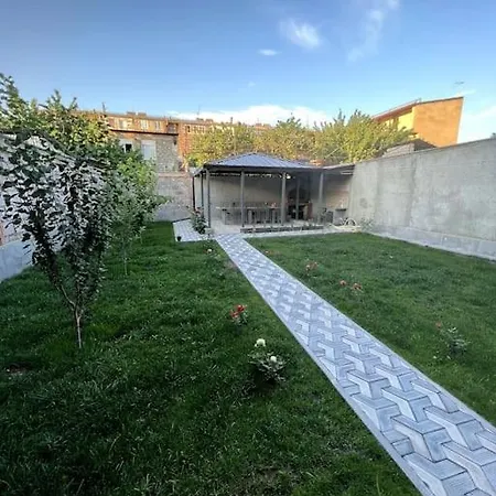 Amar Guest House Yerevan Exterior photo