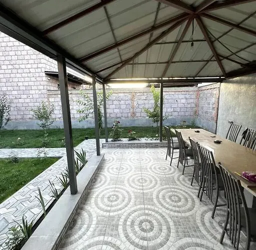 Amar Guest House